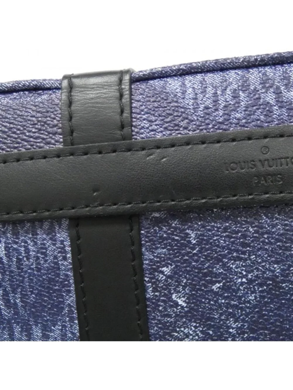 Louis Vuitton Damier Salt Trunk Sling